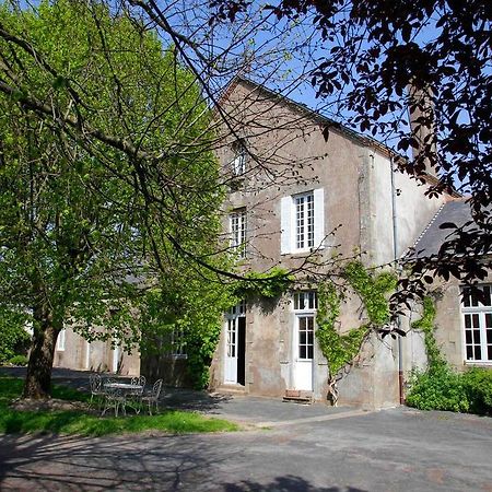 La Bonne Ecole Bed and Breakfast Les Landes-Genusson Eksteriør billede