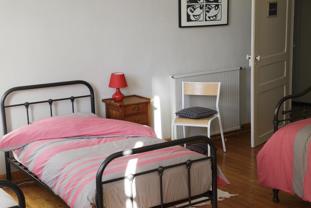 La Bonne Ecole Bed and Breakfast Les Landes-Genusson Værelse billede